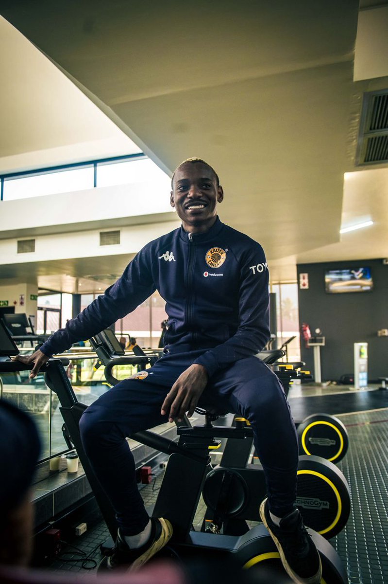KaizerChiefs's tweet image. Player Update: Khama Billiat

Read more: ow.ly/SSmJ50P6UlK

#Amakhosi4Life #KhamaBilliat