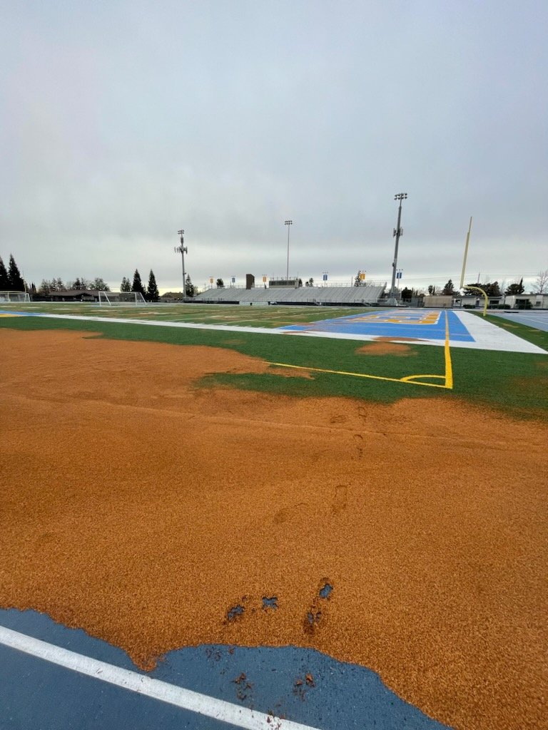 northeastturf1's tweet photo. Why buy a cork filled synthetic field ? You can look forward to cleaning this up after heavy rain - enjoy your alternative infill https://t.co/OxoD884BgQ