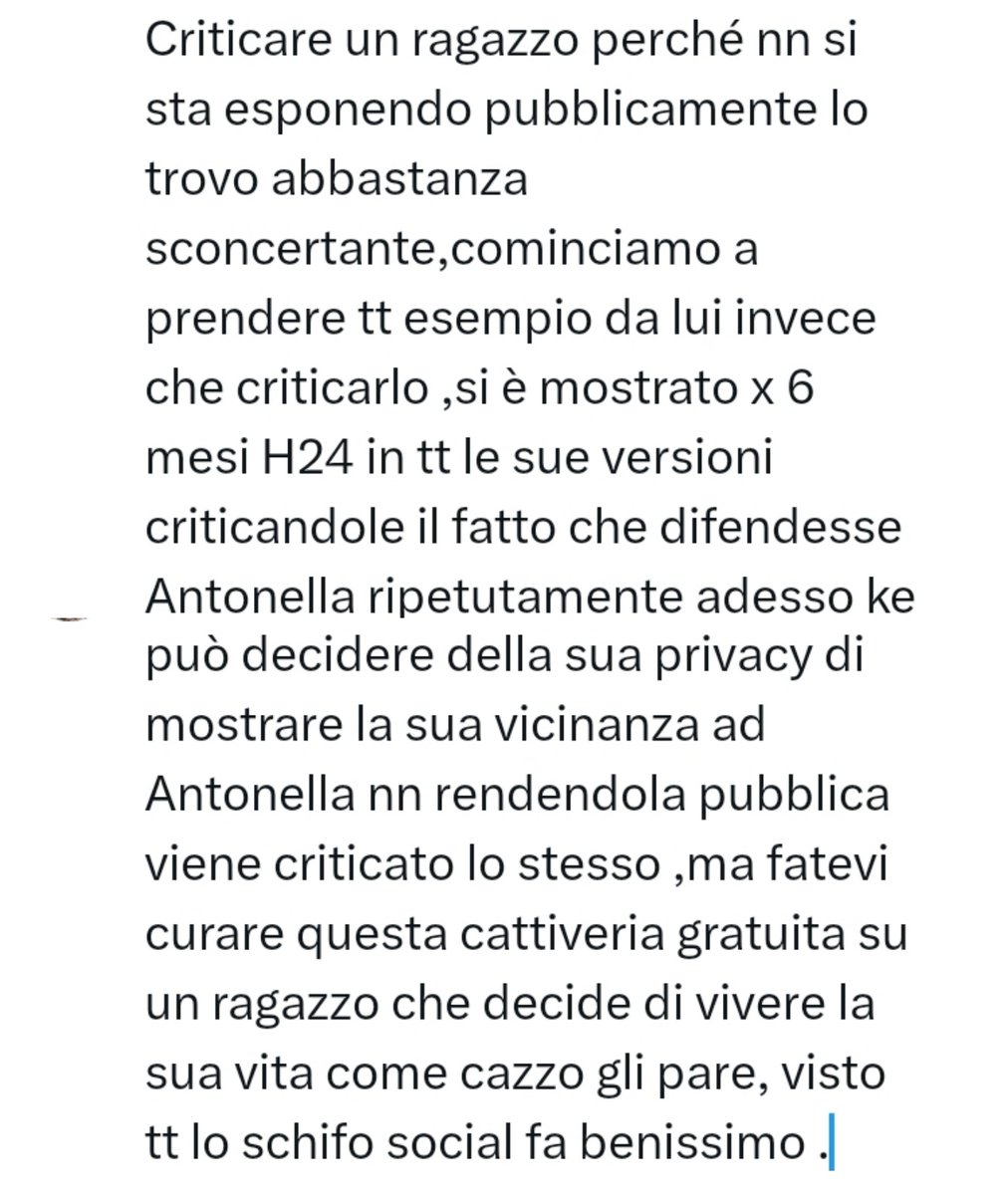 RossellaRu79927's tweet photo. Vi ricordo che dietro a un Edoardo personaggio pubblico c'è un ragazzo che  ha una vita che va rispettata di cui noi nn sappiamo nulla quindi smettetela di fare i grandi attraverso una tastiera di un telefono grazie .@drojette #drojette @vincefrancesco #donnalisi Edo cn te sempre https://t.co/SXJ4cKgJqo
