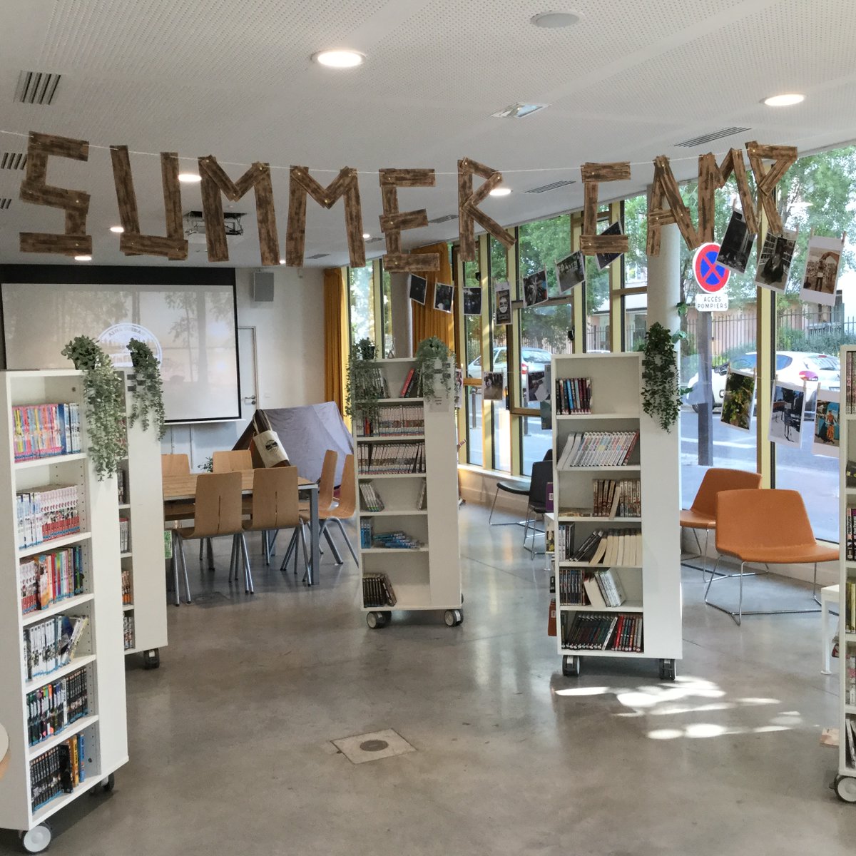 BibAssiaDjebar's tweet photo. JOUR J ! 😎
Bienvenue au Summer Camp 2023 !!!⛱
On a passé toute la journée d'hier à préparer la rétrospective de l'année !
C'est parti pour deux mois d'animations incroyables ! 🐤 🏕
#bib2paris #bibassiadjebar #bibdu20 #assiadjebarsummercamp https://t.co/Ig4Bn353up