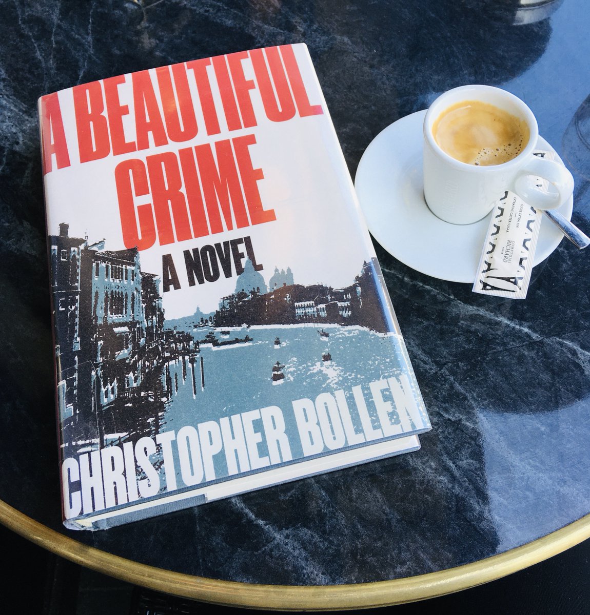 petipaw's tweet photo. #ABeautifulCrime by #ChristopherBollen is set in Venice and NYC, so I really wasn't expecting Uruguay's José Ignacio to make a cameo! #petipawreads @christobollen https://t.co/AzXNVQ4LxA
