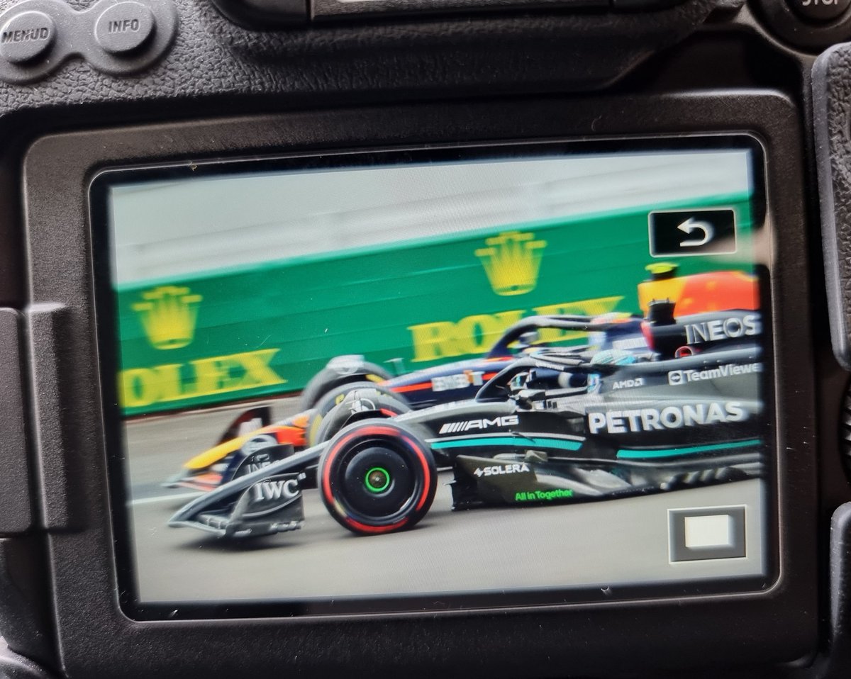 HOW DID I GET THIS SHOT OMG!!!! 🇬🇧📸🏁❤️😭 #BritishGP