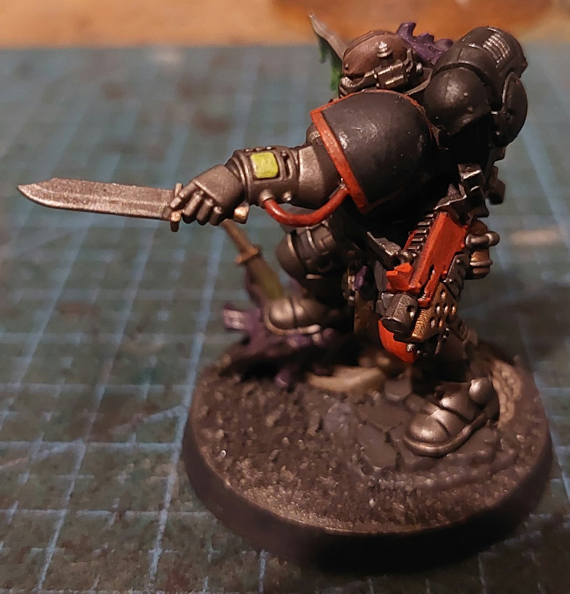 Oh Here's a lieutenant in phobos armour, from the Leviathan boxset.
#WarhammerCommunity #warhammer40k #warhammer
#PaintingWarhammer