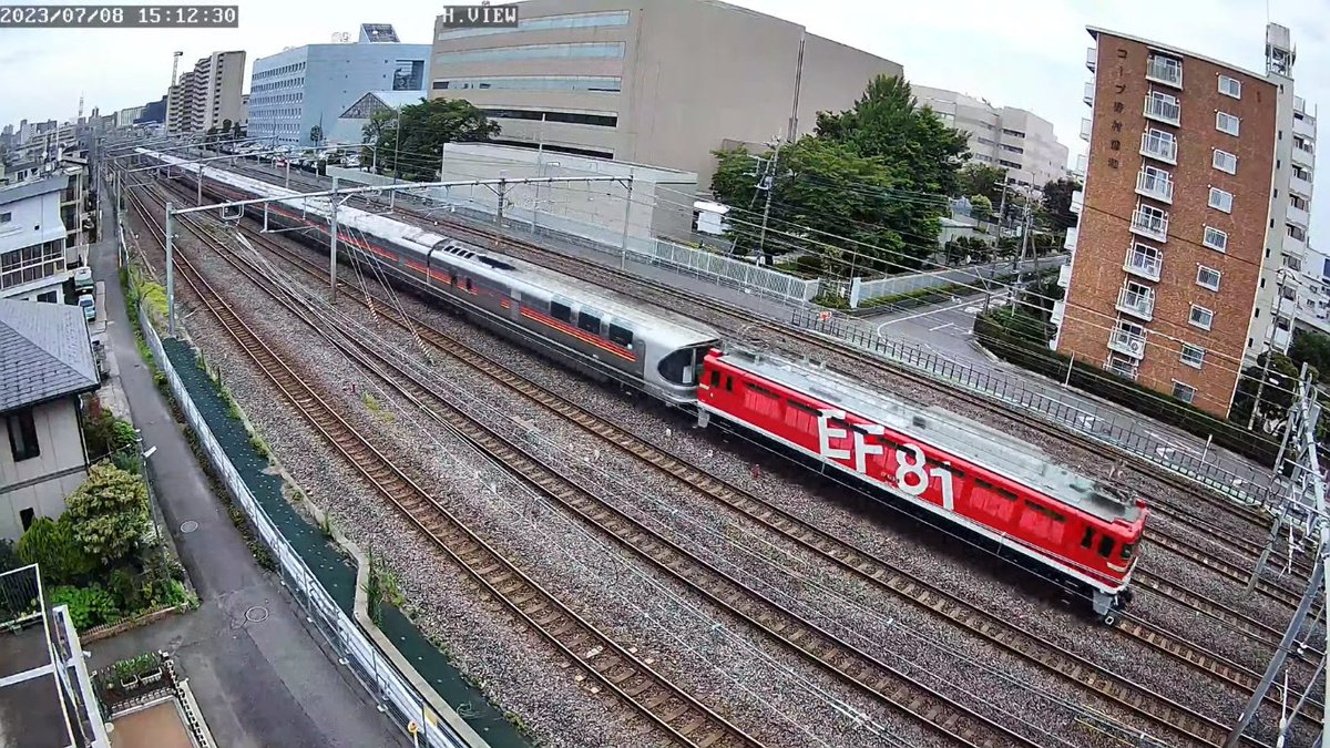 e583_hamanasu's tweet photo. ９０１１レ　カシオペア紀行　青森行き　ＥＦ８１ ９５牽引
さいたま市鉄道ライブカメラ　
１６：１２頃　北浦和～与野間を通過→
※時計表示１時間遅れ
さいたま新都心ライブカメラより
１６：１４頃　さいたま新都心駅を通過→
#カシオペア紀行 https://t.co/WJyXEQv9bg