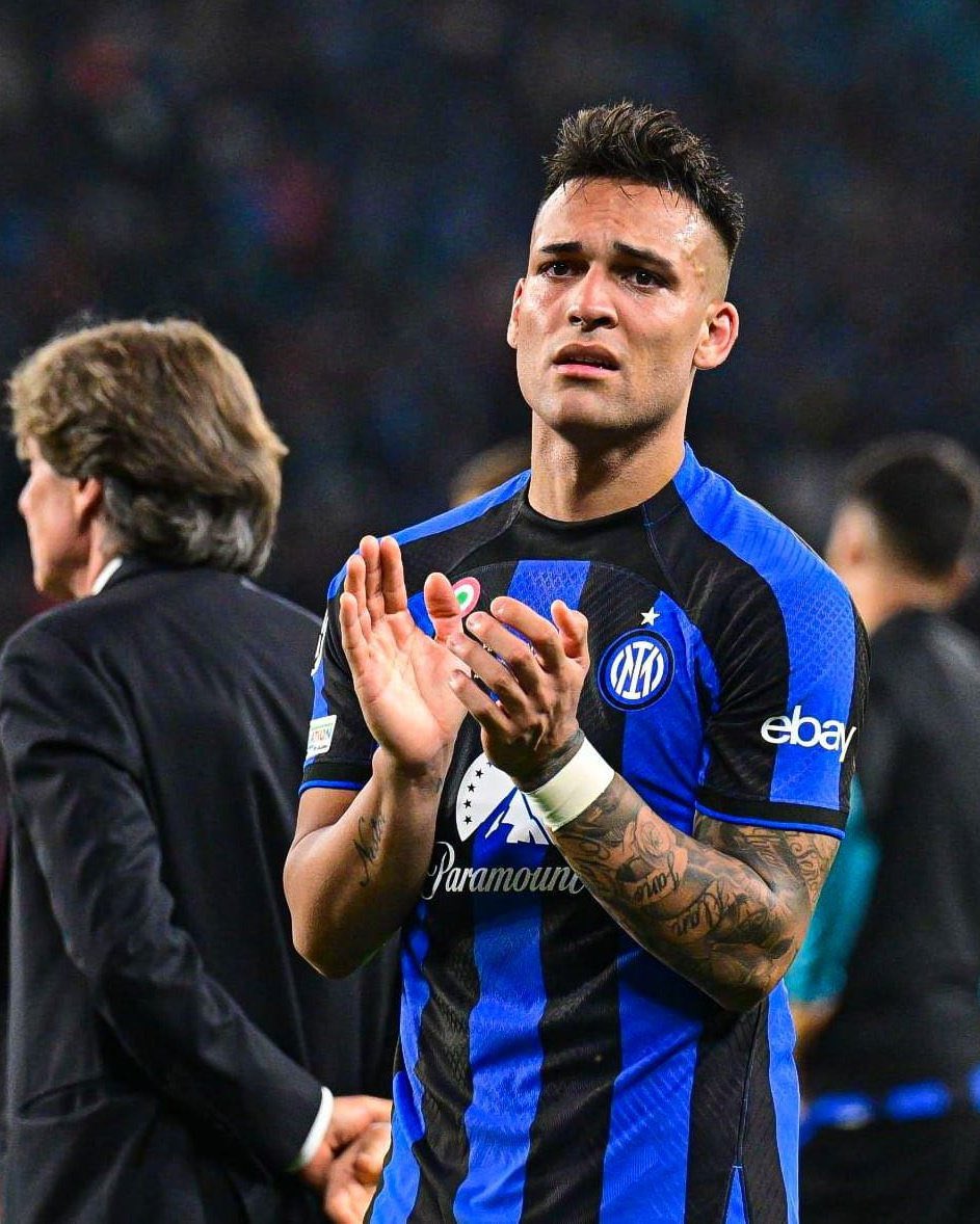 leinho1013's tweet photo. Interista hasta el último día de mi vida. Pase lo que pase, SIEMPRE de este lado.

Se me llena el pecho de orgullo cada vez que tengo que hablar de fútbol y digo que soy hincha del azul y negro💙 https://t.co/MLxtg8b5nY