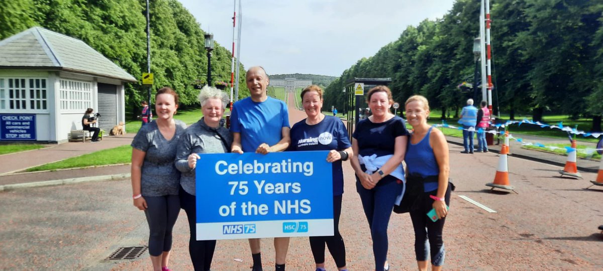 Fantastic atmosphere at #Stormontparkrun today celebrating #NHS75. Great to complete with @CNO_NI @doclourda @gillianhughesr1 @lisadullaghan1
