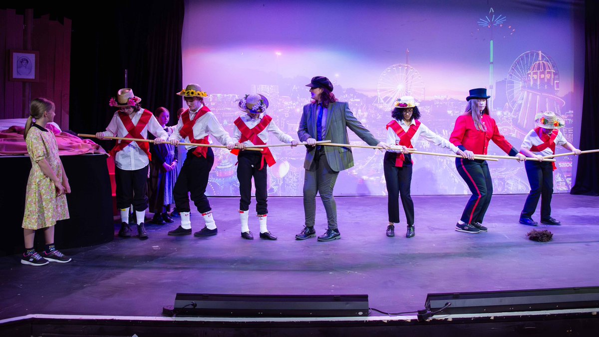 pumphousecyt's tweet photo. ❤️📷 More brilliant dress rehearsal photos! 

Last two chances to see the show today!

➡️ https://t.co/YKezNWFD0h 

📷 Cat Humphries 

#theatre #musical #musicaltheatre #watford #amateurtheatre #local https://t.co/F6R2xilWY3