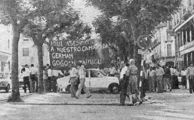 Kontseilua_Iru's tweet photo. 1978ko uztailaren 8an German Rodriguez, LKIko (Liga Komunista Iraultzailea) militantea erail zuen poliziak tiroz Iruñeko Orreaga etorbidean, Sanferminetan poliziak zezen plazan kargatu ondotik. https://t.co/whLLziw6YL