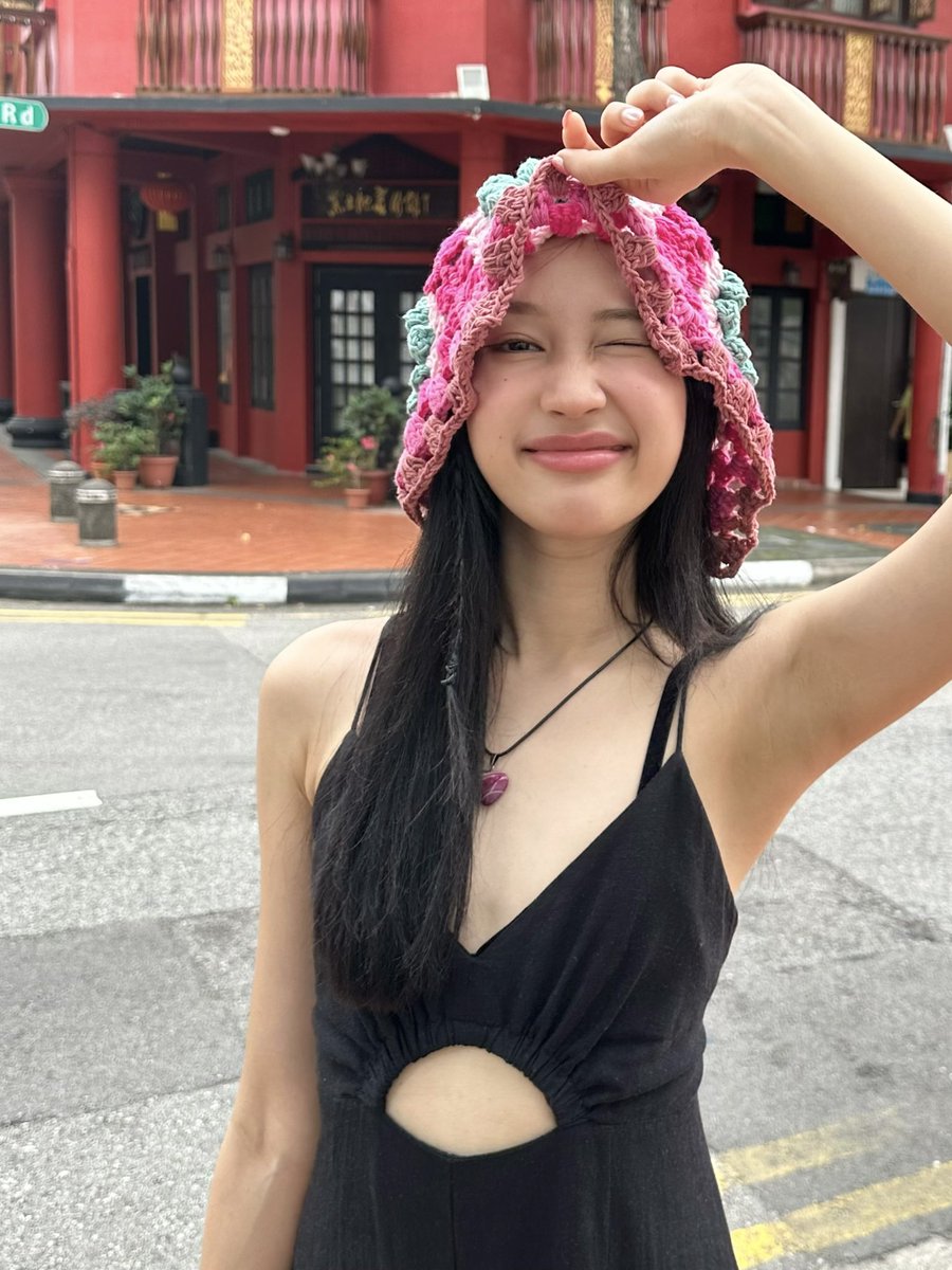 ggracedaytwit's tweet photo. 😚 https://t.co/bbfNutYoyP