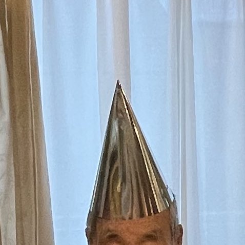 おじいの誕パ🍣 https://t.co/LGiIEybKQc