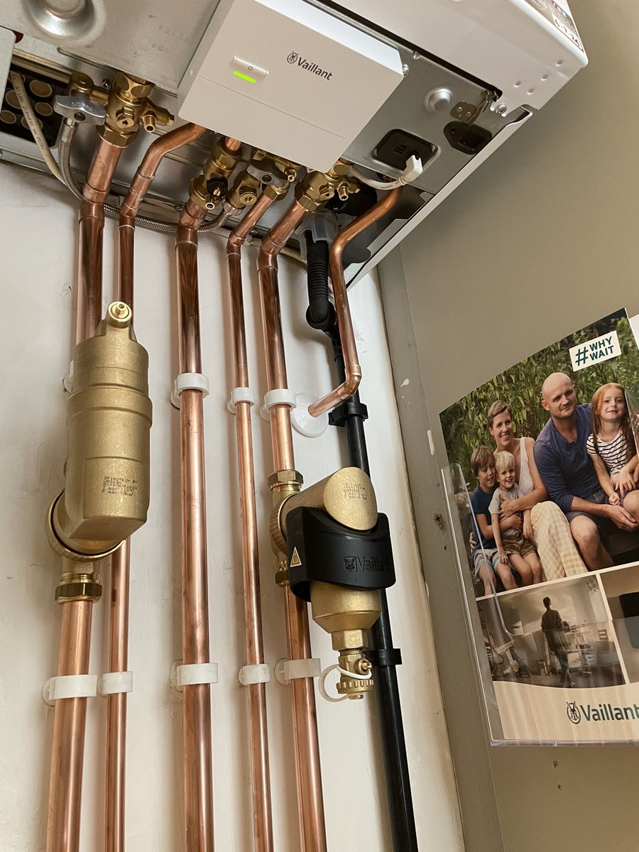 Rdmills88's tweet photo. The NEW Vaillant EcoTec Plus with full Spirotech protection & Vaillant SensoHome Controls 🐰
#Vaillant #TheOriginalRemastered #Advance #WhyWait #Spride https://t.co/b1ilbtpANa
