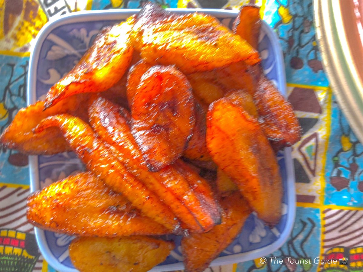 TheTouristG_'s tweet photo. #Food237 😋👅🇨🇲 https://t.co/zqGzAi4VZg