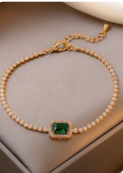 MultifameK41667's tweet photo. #bracelet #bracelets #braceletlove https://t.co/4AX9zAmp88