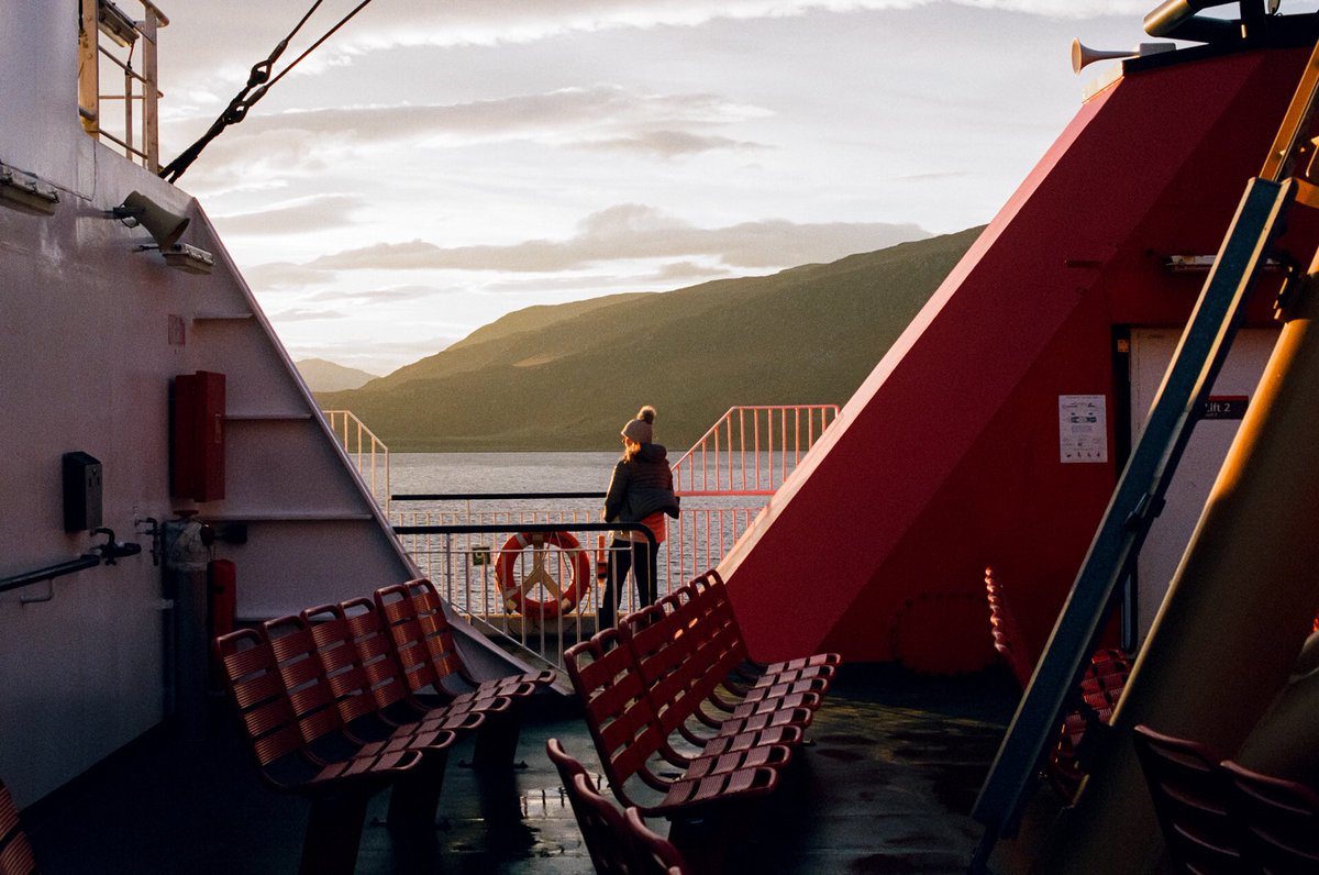// OUTER HEBRIDES (SCOTLAND) — FEB23 ©Jeremy Blahay //
•
A documentary project, in progress and winner of the *creation support Grant from the City of Saint-Nazaire, FR*

#documentaryphotography #outerhebrides #scotland #project #artgrant #isleofharris #isleoflewis #Harristweed