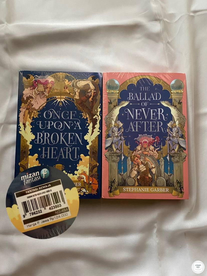 Literary Base on Twitter: "bookmail aku udh nyampe gaiss!!kemaren 7.7 ...