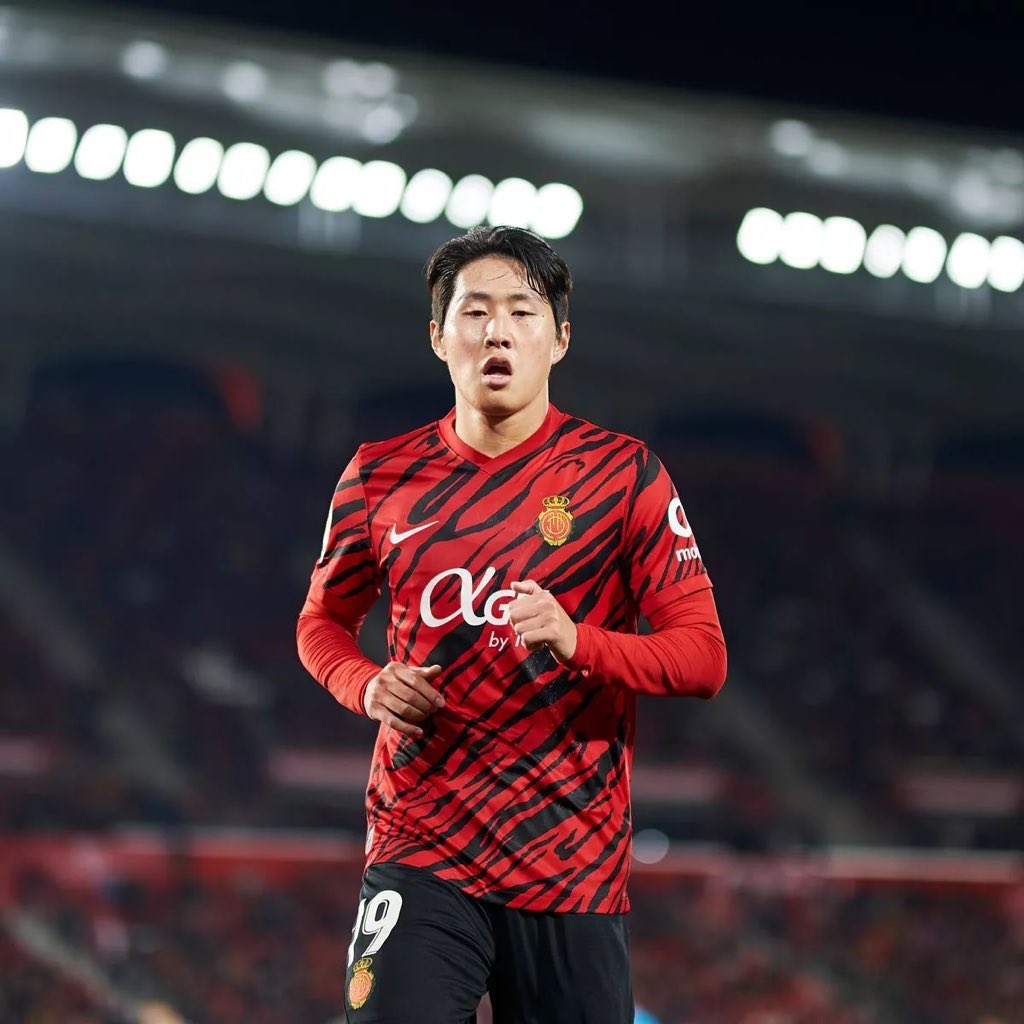 Canal Supporters on Twitter "🚨 Lee Kangin avait de base un vol prévu pour ce dimanche, mais le