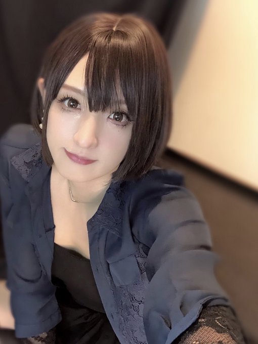 女装して出社✨ 結局、漫喫で自撮りの流れになった図  #女装 https://t.co/6GwExpN2u2<a href="/tag/%E5%A5%B3%E8%A3%85"class="tags">#女装</a>