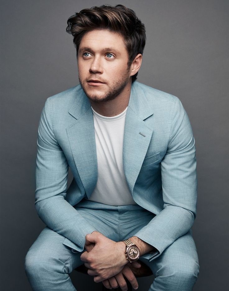 fakeashowbiz's tweet photo. The PR Relationships of Niall Horan, a trip down memory lane: https://t.co/M6yhmogRfa