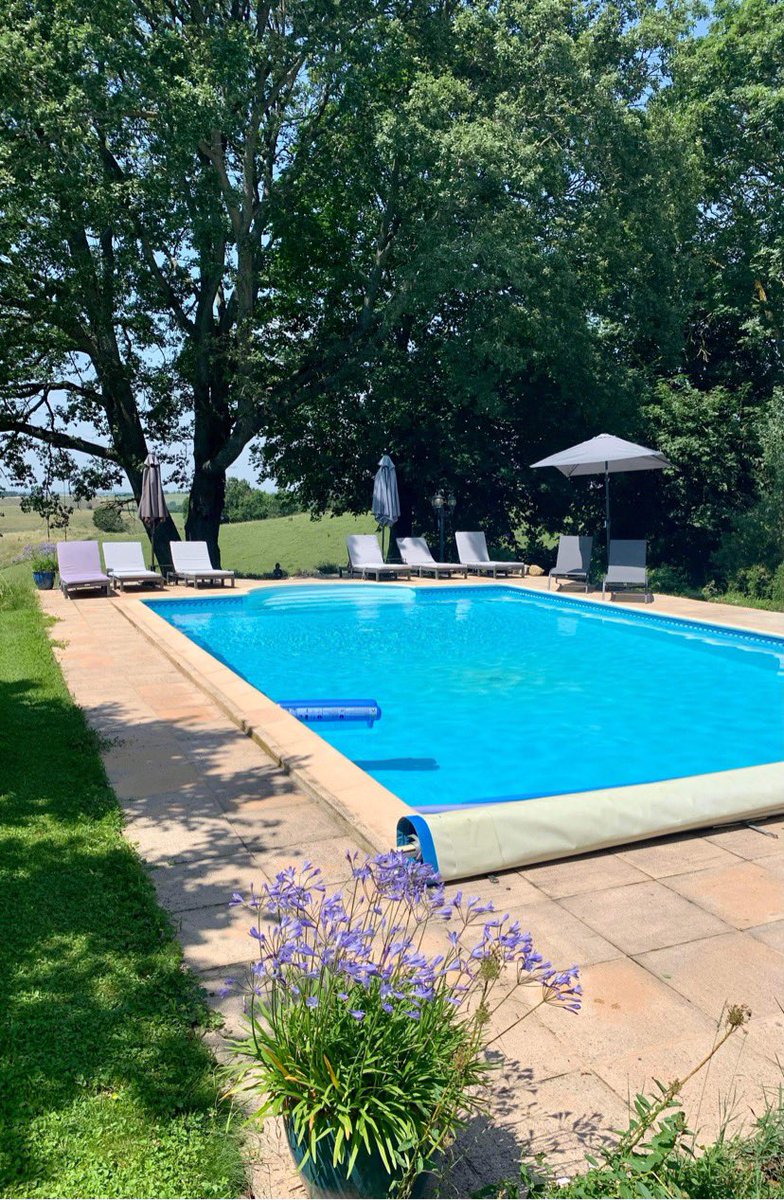 Happy 29th wedding anniversary <a href="/curtainsbd2000/">Curtains by Designs</a> ! Been a busy day, week, month, year….but here’s to another one 😘