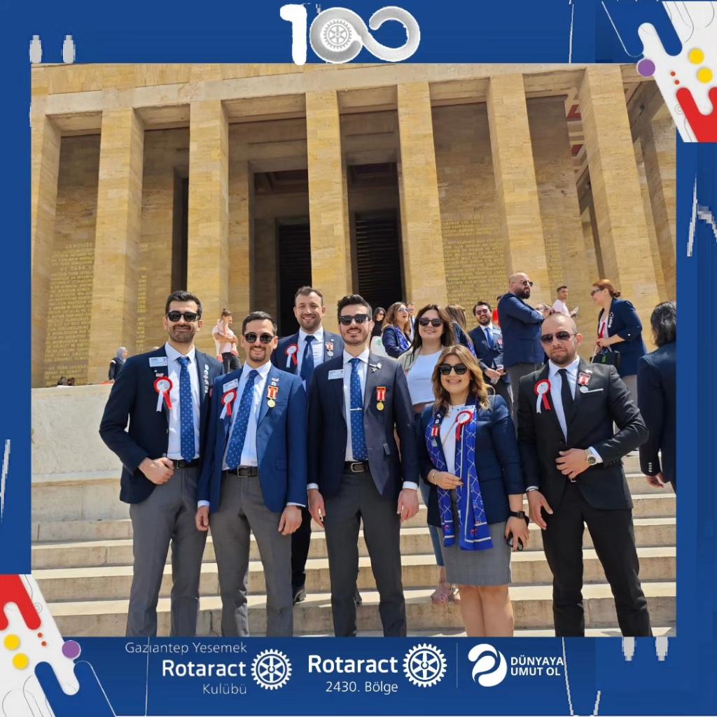 YesemekRotaract's tweet photo. Dünya'ya Umut olacağımız dönemimizin açılışını her yıl olduğu gibi Atamızın huzurunda Rotaeryen ve Rotaractörlerimiz ile birlikte Anıtkabir'de karşıladık.Daha sonra ise 1. Başkanlar Toplantısına katılım gösterdik.
@rotaract2430
#dünyayaumutol
#createhopeintheworld https://t.co/RPOmDEC0nD