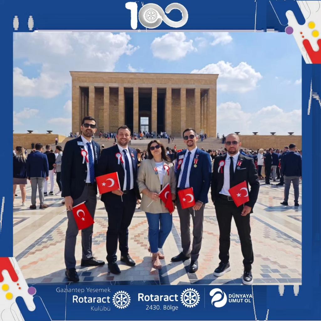 YesemekRotaract's tweet photo. Dünya'ya Umut olacağımız dönemimizin açılışını her yıl olduğu gibi Atamızın huzurunda Rotaeryen ve Rotaractörlerimiz ile birlikte Anıtkabir'de karşıladık.Daha sonra ise 1. Başkanlar Toplantısına katılım gösterdik.
@rotaract2430
#dünyayaumutol
#createhopeintheworld https://t.co/RPOmDEC0nD
