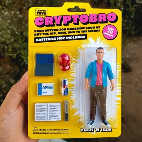 CryptoEmpressX's tweet photo. Just bought my Crypto Bro kits🫡😂 #CryptoToy https://t.co/grzRYwCWV0