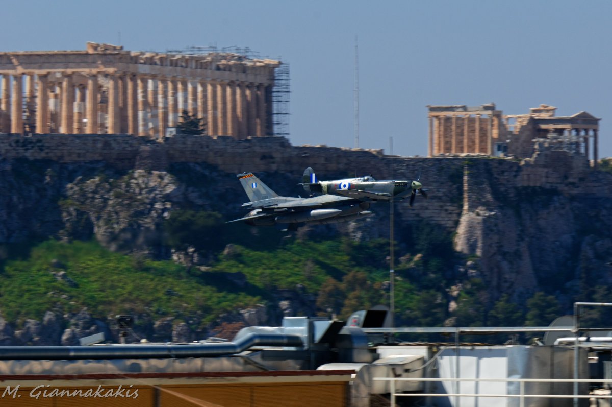 Μαχητικά στην σκιά της Ακρόπολης
Fighters in the shadow of the Akropolis
#μαχητικά #σκιά #σχηματισμός #Ακρόπολη #359ΜΑΕΔΥ #335M #Τίγρης #χαμηλήπτήση #Σπιτφαιρ #παρέλαση #359Sqn #335Sqn #Spitfire #f16 #militaryparade #overflight #shotoftheday #militaryaviationphotography #fighter