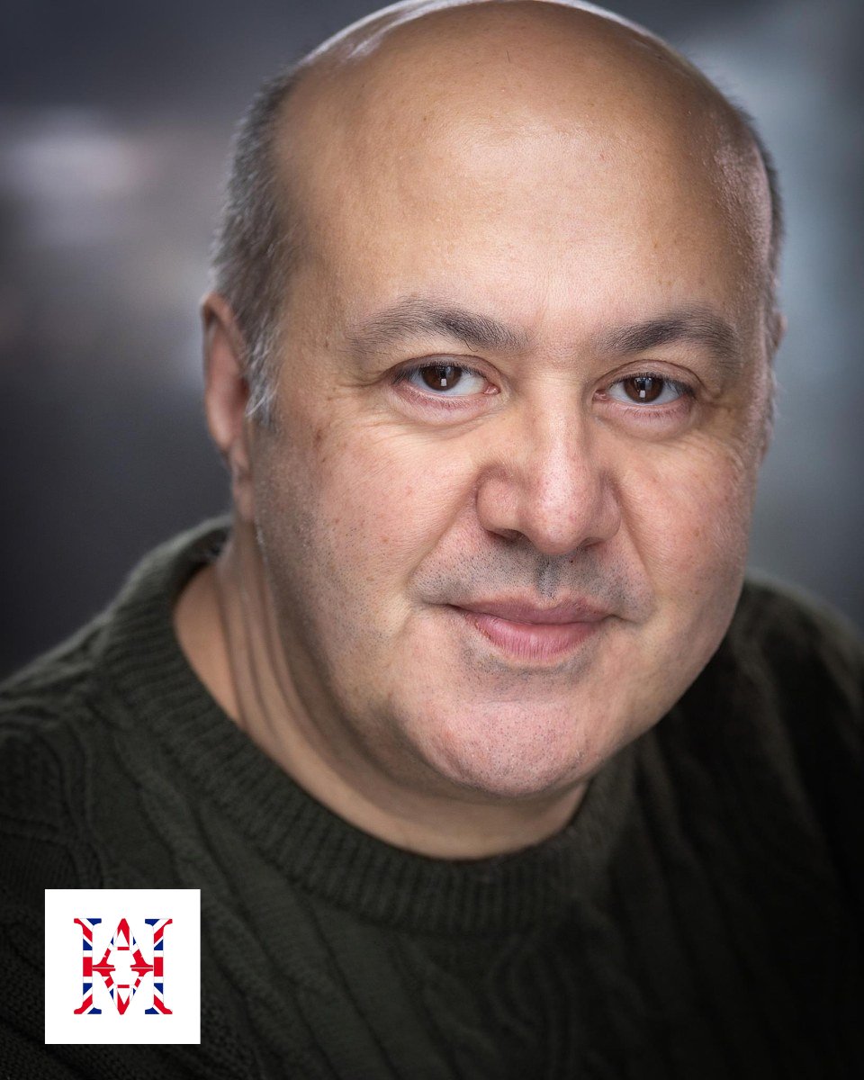 iiaapodcast's tweet photo. This is the man behind our Mic, 😍
Tino Orsini, Host:
Tino is our Host, an experienced actor, and podcaster with many years in the industry. Moreover, he is the co-producer at the @mawfilmprod &amp; @mawtheatreprod,  we are so excited to have him with us.

#podcast #uk #spotify 
🥰 https://t.co/fWZMXpjT0P