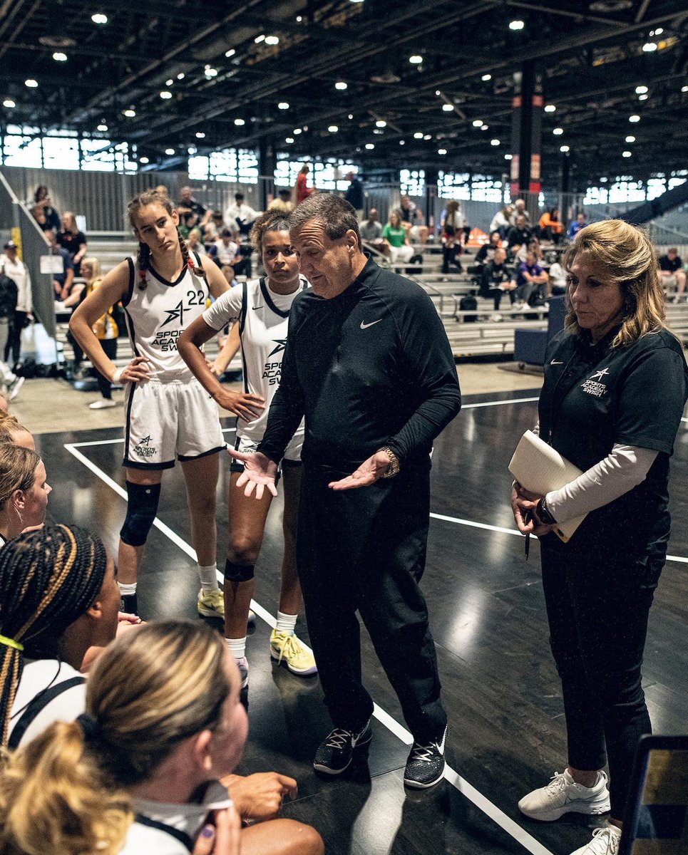 Nike Girls EYBL (@nikegirlseybl) on Twitter photo 