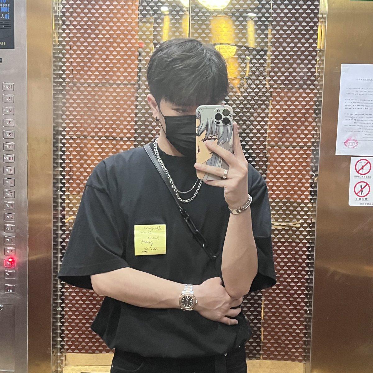 _Pin0cchi0_'s tweet photo. AI换头实锤 https://t.co/Nprc5S6r4M