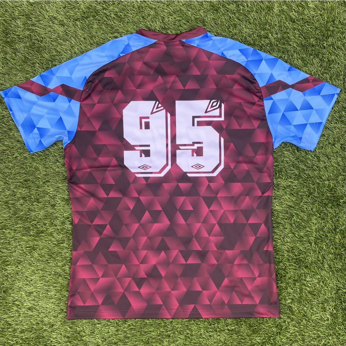 johnnycourtenay's tweet image. Another fun project to work on for a massive Villa fan ….. @DecPierce #BlockRockinBeats
