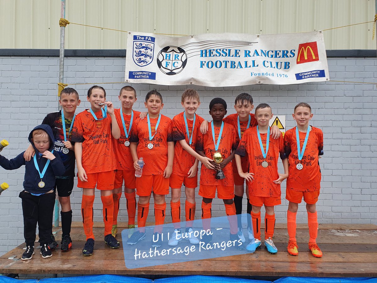 Well done to today's winners in the rain at Hessle Rangers Football Gala. Incredible work <a href="/KingswoodUtd/">Kingswood United</a> <a href="/costello_club/">Costello Football Club ⚽️</a> and Hathersage Rangers