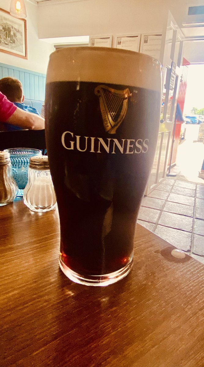 Eamdee's tweet photo. Perfect #Donegal day, 5k walk on sunny Tramore beach at Rosapenna, with Caribbean-style sea, sightseeing around Atlantic Drive and into Fisk at Downings for a pint and quality seafood. It doesn’t get much better https://t.co/fVQtATy19K