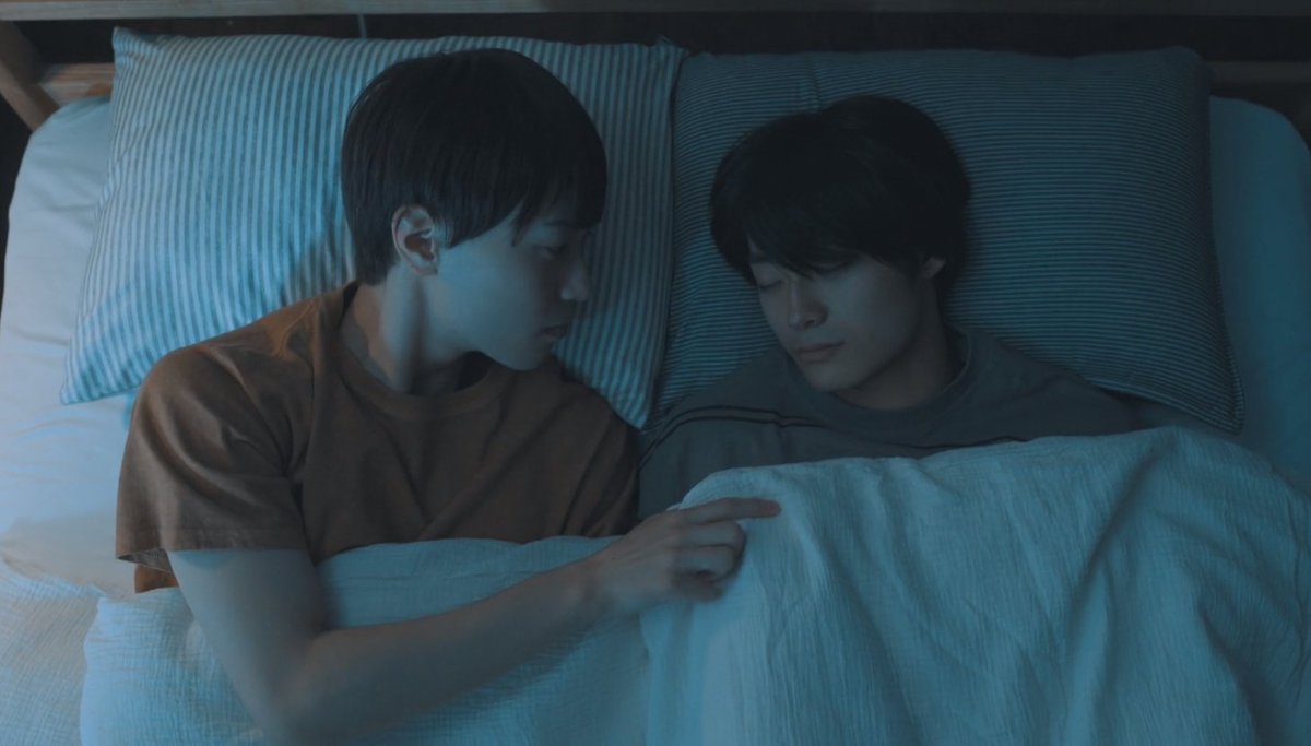 nrem511's tweet photo. #TokyoInAprilIsEP4 
Everything about this show is sensitive and beautiful 😭🥰❤❤❤
Also, I'm intrigued to see the next eps, are Kazuma and Ren going to take down that nasty little creep at their work?! https://t.co/ZQBc5ZQt1V