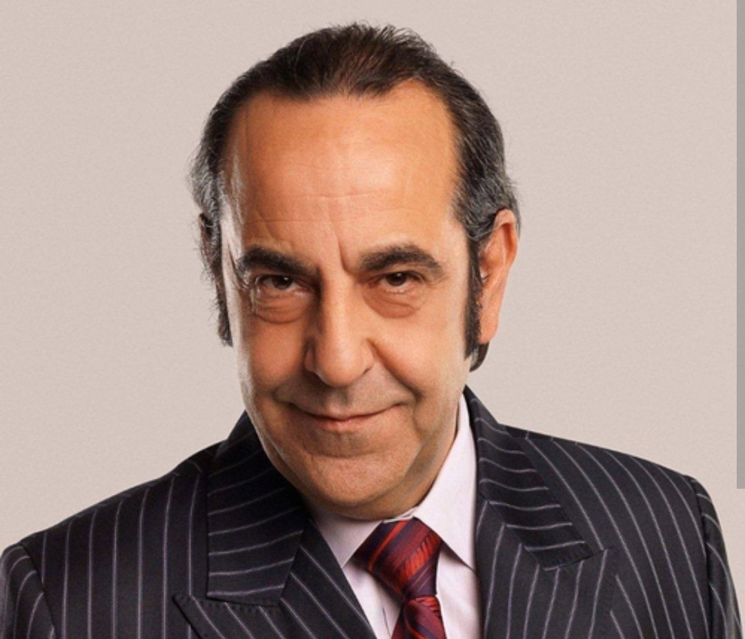 Cennetin suyu ruhuna işlesin. Toprağın bol, ruhun huzurlu olsun. Allah rahmet eylesin. 🤲 #özkanuğur