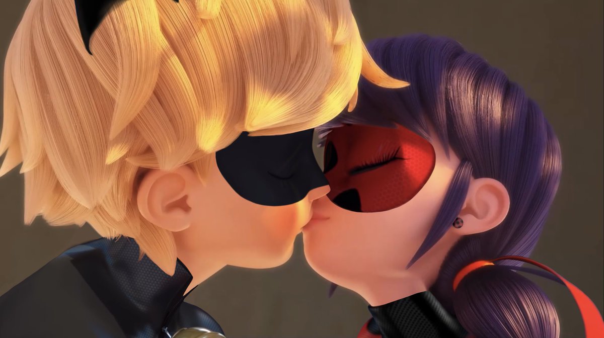 i present to u: the finale kiss as each side of the lovesquare <3

#MLBS5Finale #MLBS5Spoilers