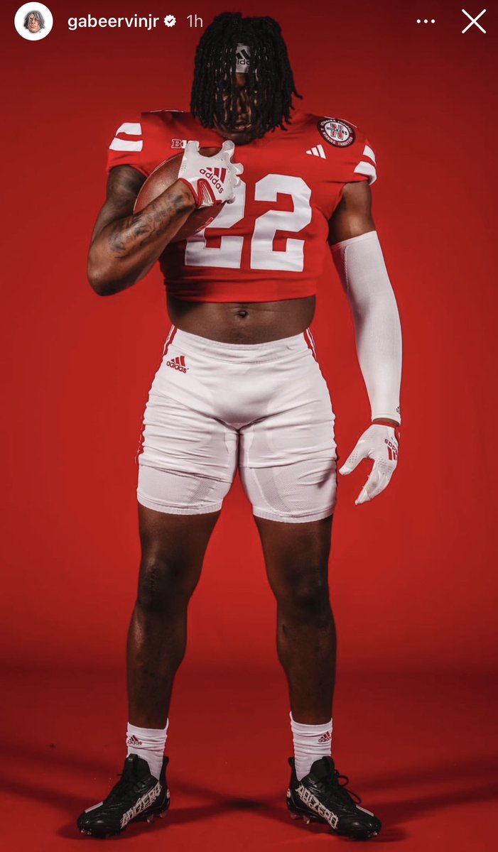 HuskersTalk's tweet photo. Run The Ball 🦍 https://t.co/jZT1LwLVZV