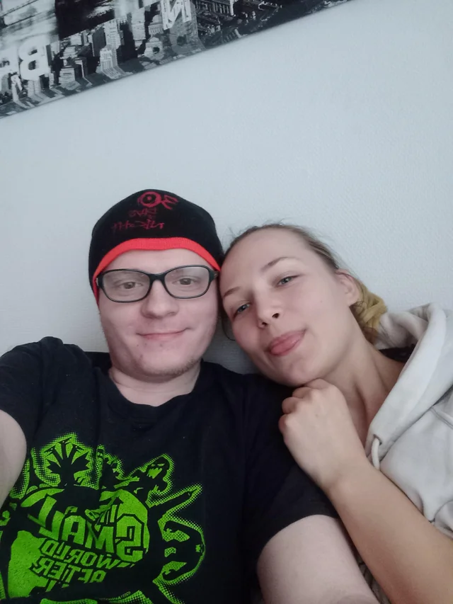 whichfire's tweet photo. #fireorice who is the hotter of the two? https://t.co/EUVrEG2zUN