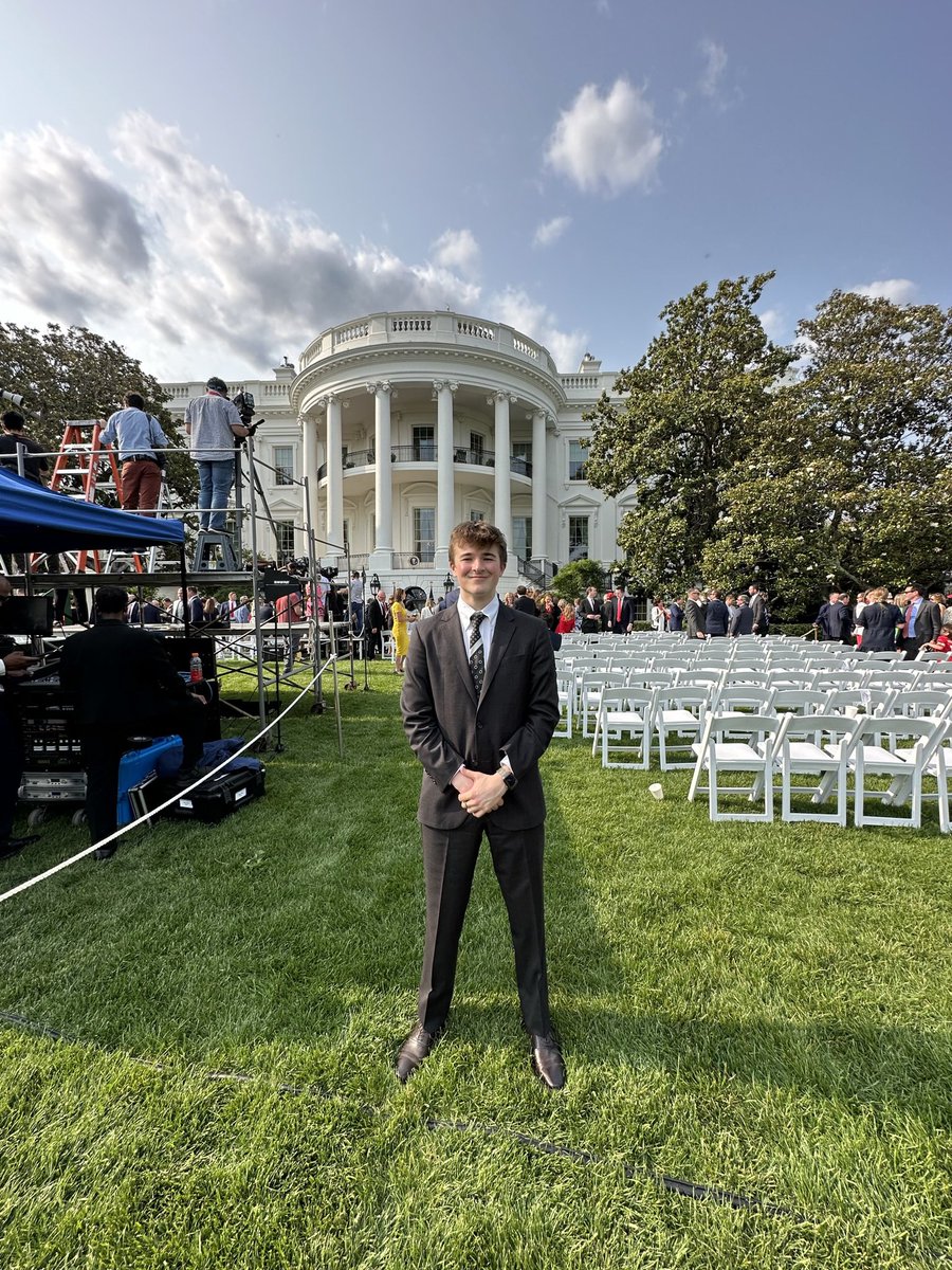 GEN Z IS KEEPING THE WHITE HOUSE BLUE IN 2024 🇺🇸🇺🇸🇺🇸