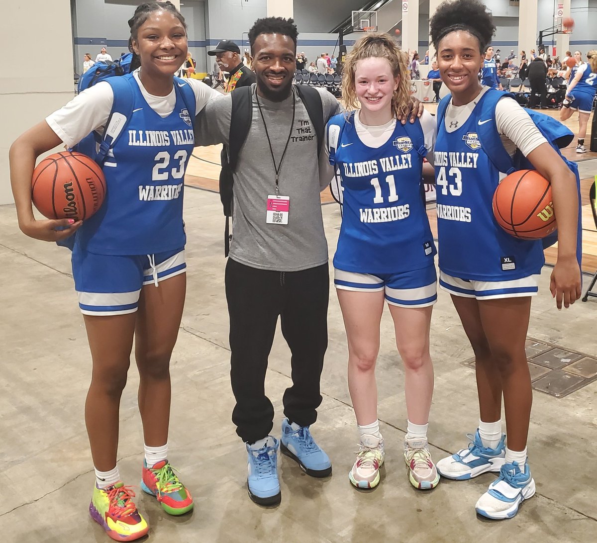 Flourish Season✨️ (Anthony J Kyle) (@courtflourish) on Twitter photo Great game <a href="/KyraTay49125498/">Kyra Taylor</a> <a href="/audreye1211/">audrey erickson</a> and Kazariah! Coaches had to be Impressed‼️ Good win Over Midpro. Keep Flourishing ladies .... Great game <a href="/KyraTay49125498/">Kyra Taylor</a> <a href="/audreye1211/">audrey erickson</a> and Kazariah! Coaches had to be Impressed‼️ Good win Over Midpro. Keep Flourishing ladies ....