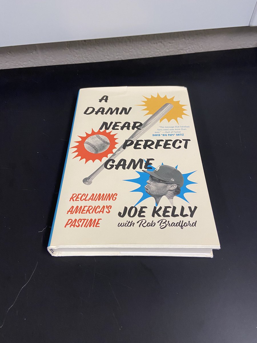 RT @TheCatOnBallyTV: I knew I’d get a free book from Joe Kelly. https://t.co/FdlKqyRCO4