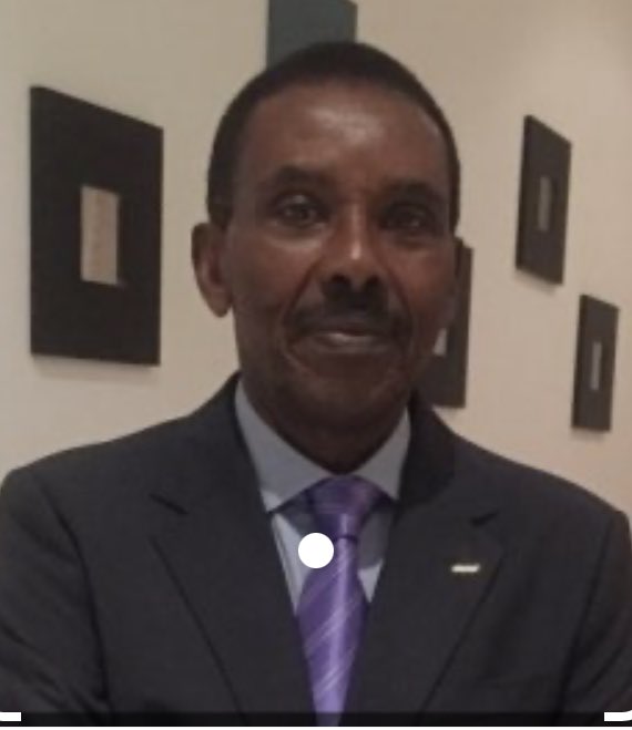 ElMemeyi's tweet photo. Happy Birthday in Heaven cher Gaston Rwasamanzi Inganguzi.Ton œuvre utile et tes souhaits pour ta communauté prennent racines. 🙏🏿 https://t.co/jn8khM0G7f