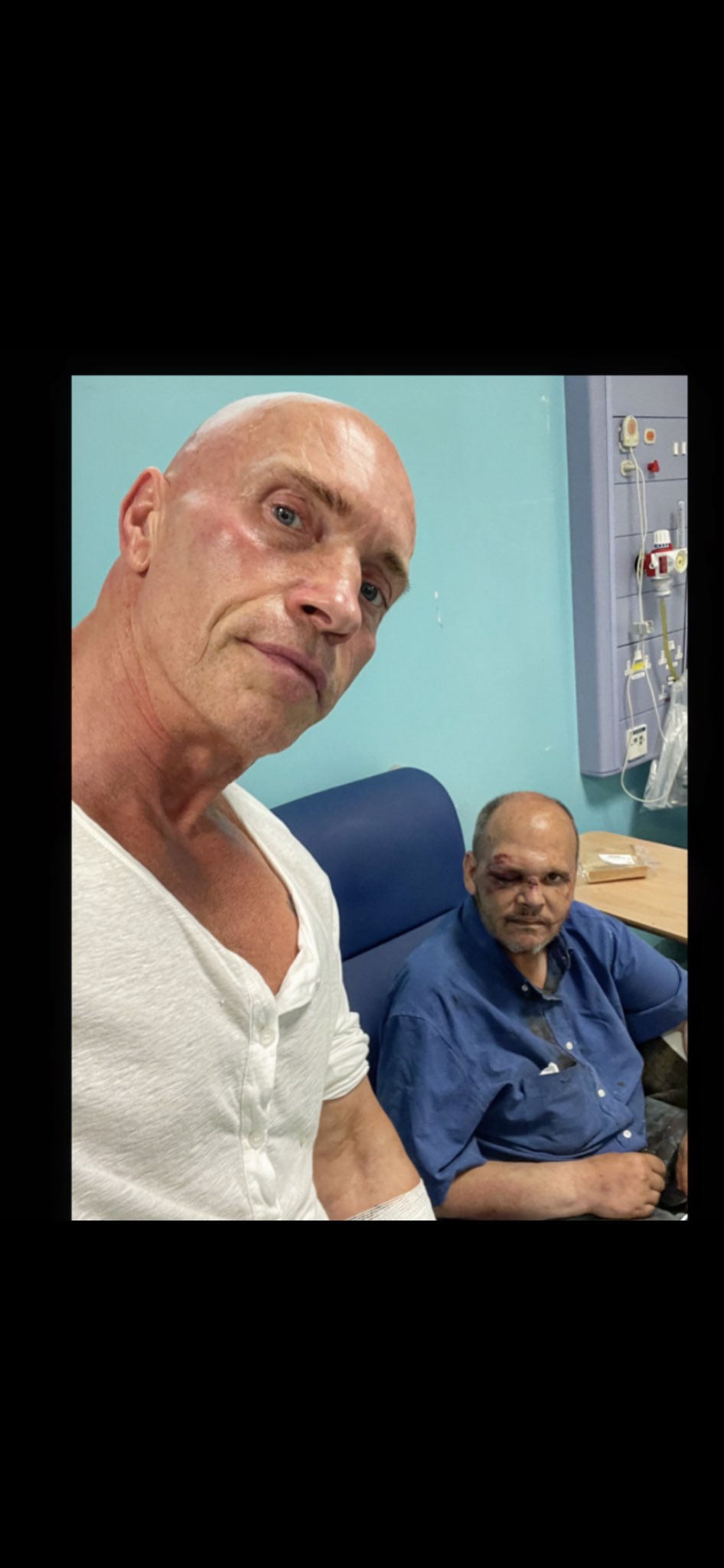 Paul Hannaford on Twitter "I’ve just been admitted back into hospital