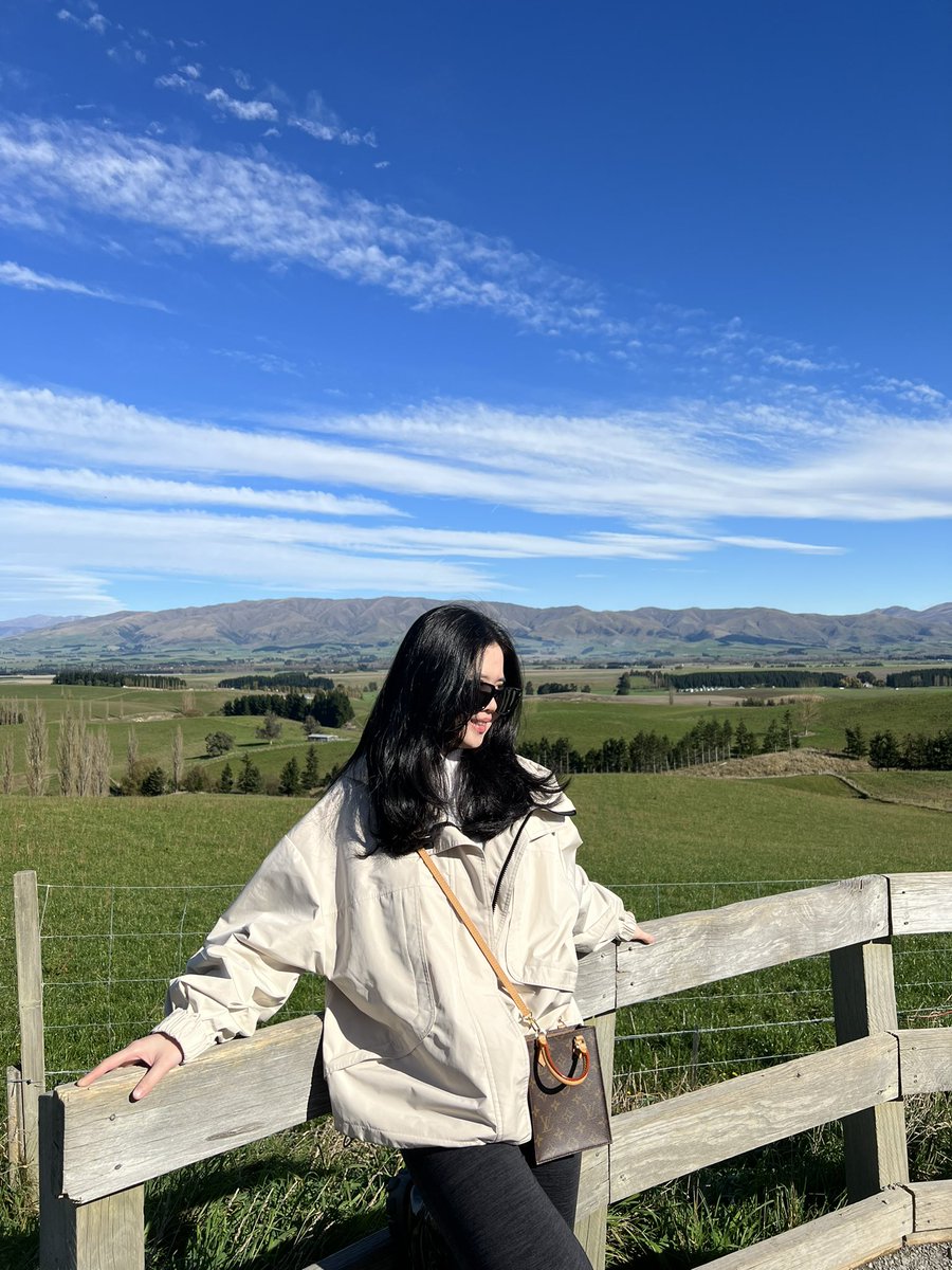 daisysusanto's tweet photo. New Zealand 🇳🇿 https://t.co/DEZHLi3OcX