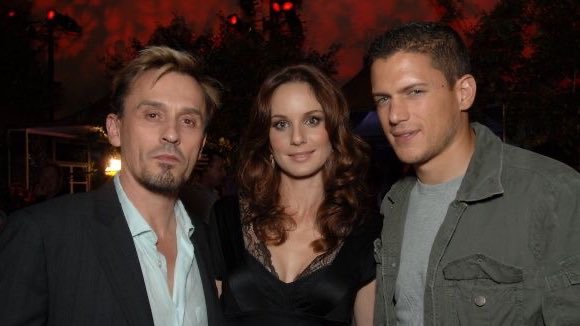 thinkermisa's tweet photo. happy birthday robert knepper 🎈 https://t.co/KJT8ClTqCW