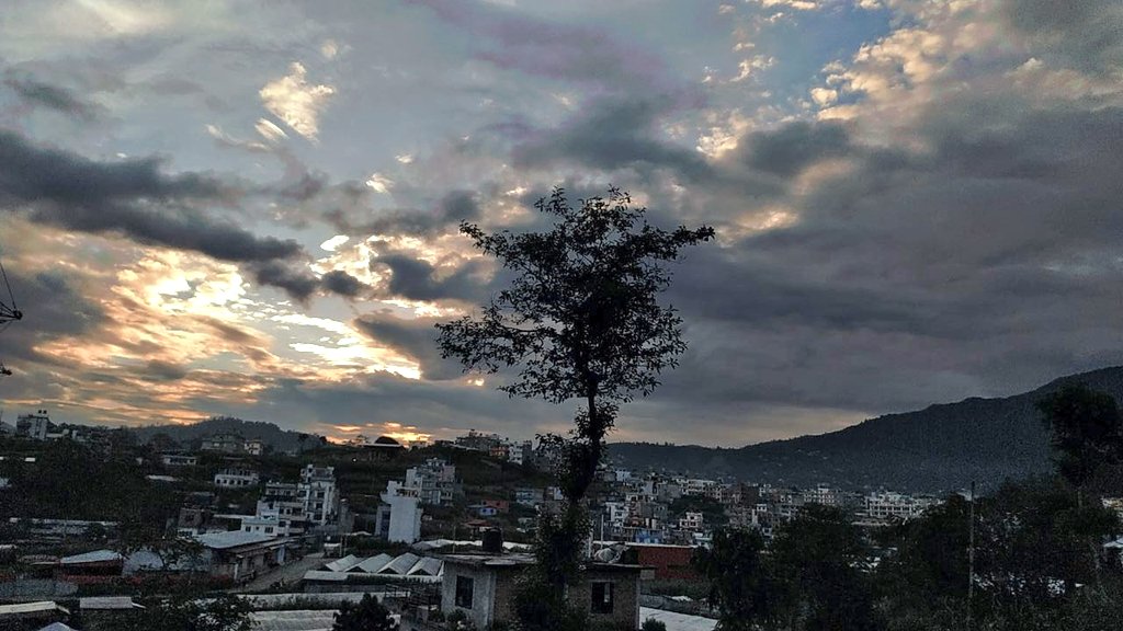 fulkumarii_'s tweet photo. Sky thread. https://t.co/eqqNPdtAEx