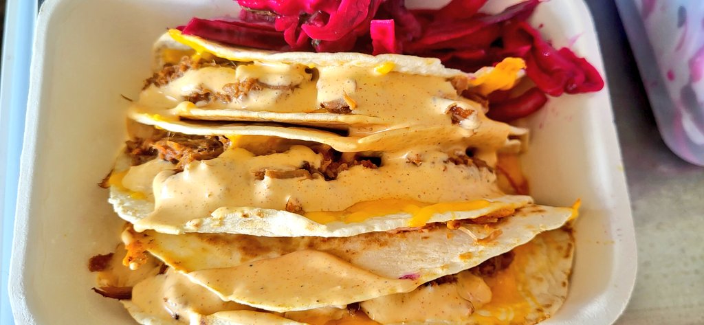Banditotralee's tweet photo. Beef taco with cheese https://t.co/ZW0csdg8TG