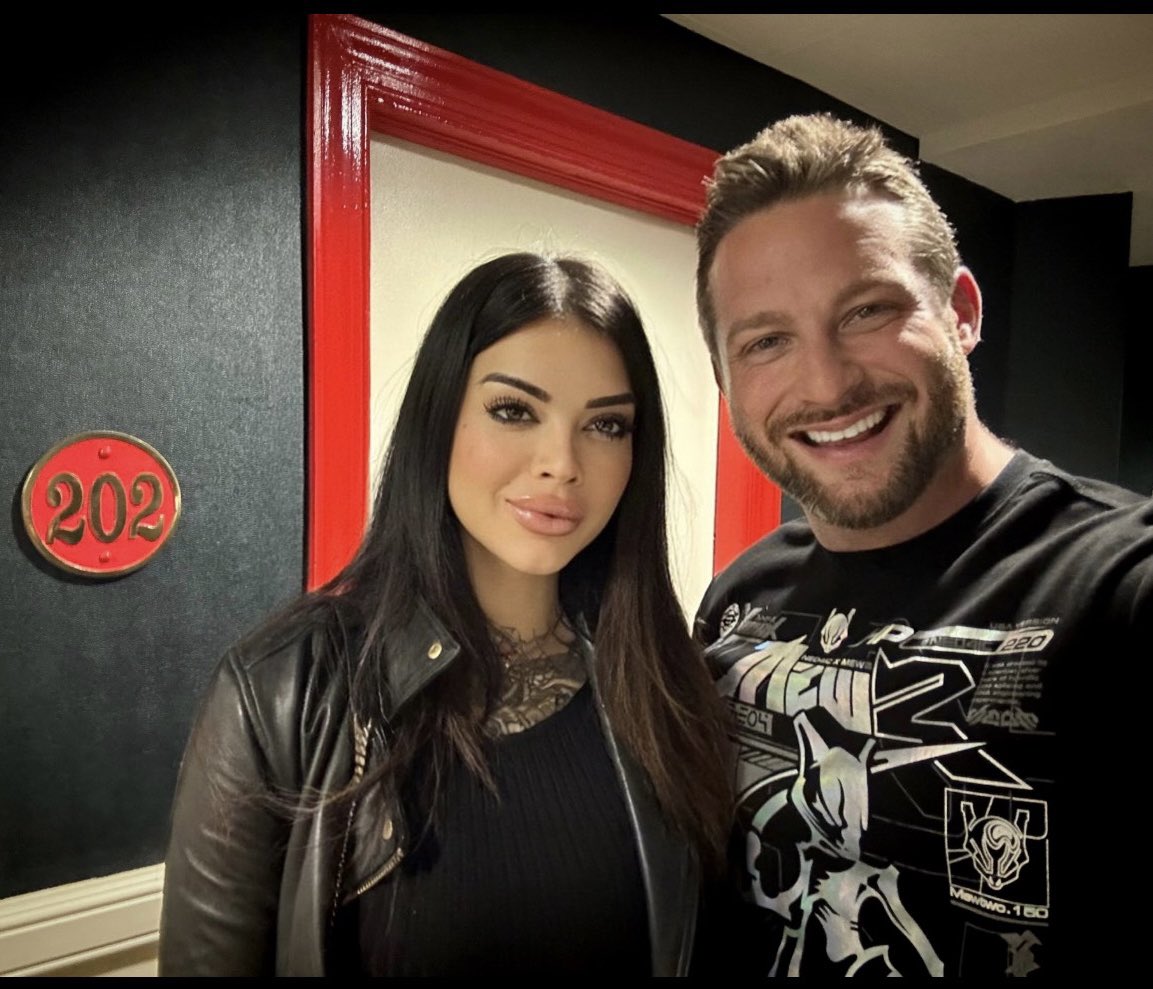 ALLEYKAT on Twitter: “My favorite human 🥰 #TheAdamLyons https://t.co