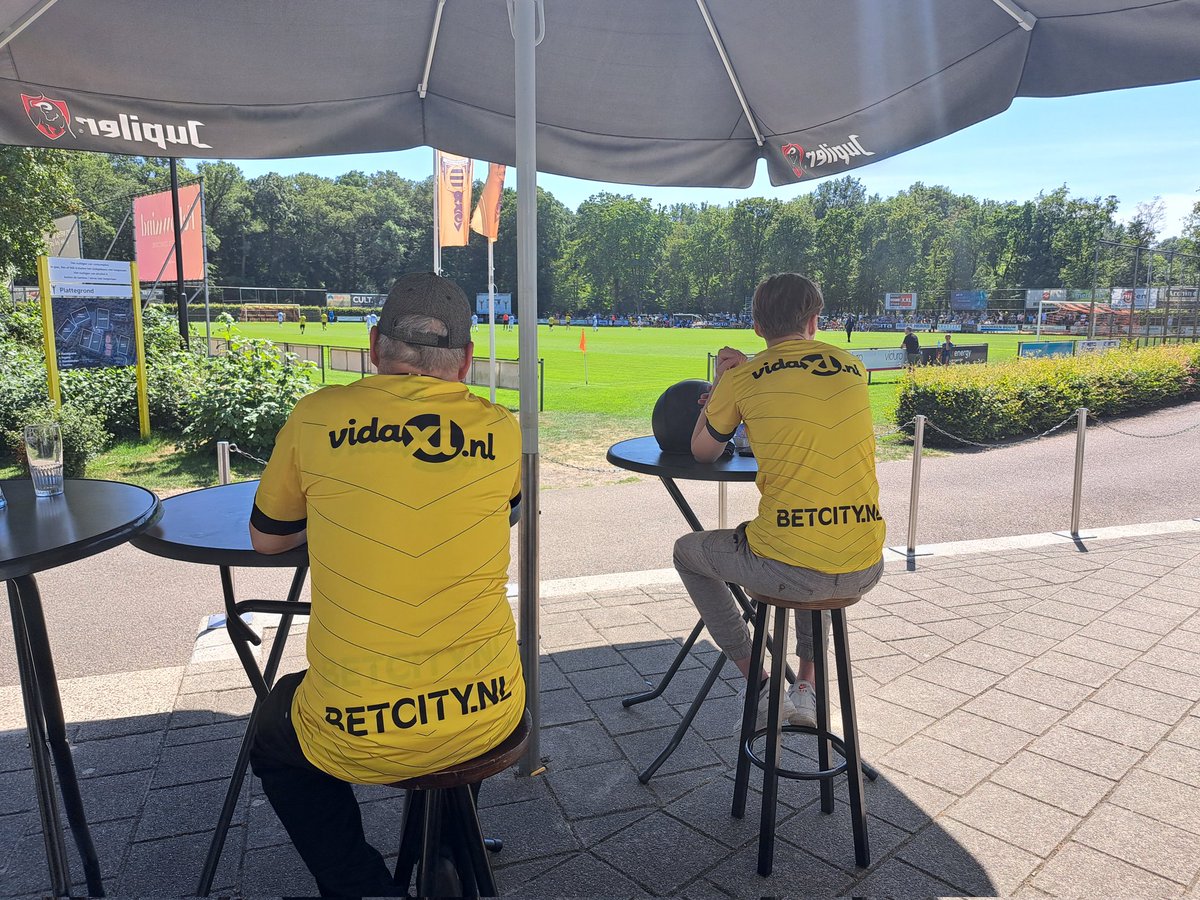 SjoerdVVV's tweet image. Vroeg in de middag ging @VVVVenlo ten onder tegen #TeamVVCS, dat onder leiding van Sjaak Polak goed voor de dag kwam. Mooie goals van Sanoh en El Ghamarti maakten het verschil.