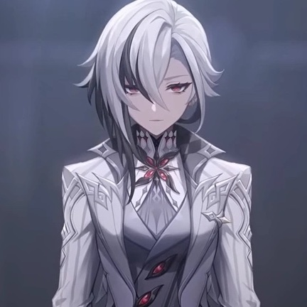 lesbiantingyun's tweet photo. congrats to arlecchino for being the first genshin character to not even have a debut in game but appear in TWO teasers and have an outfit change https://t.co/tph9sblTXH